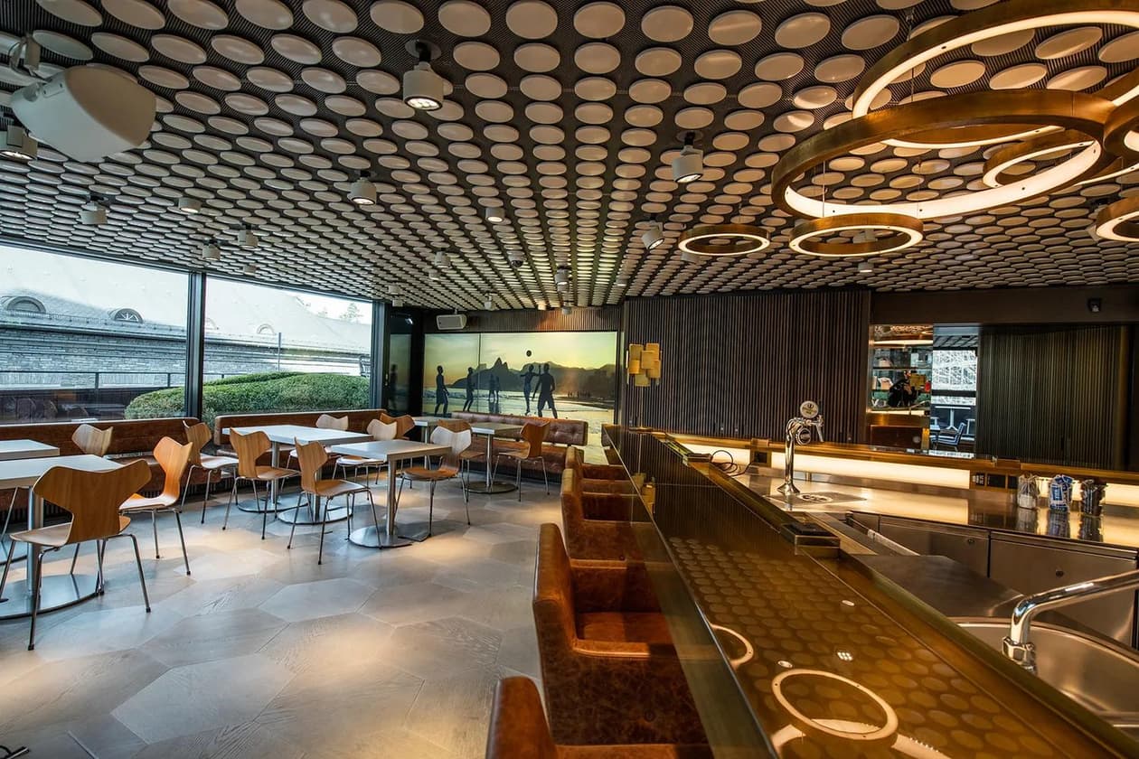 World Cup Lounge_2_3x2